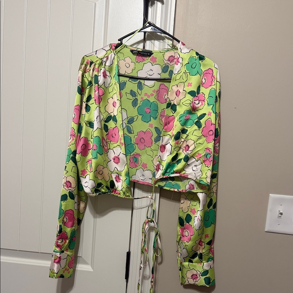 Zara Multicolor Floral Satin Crop Blouse